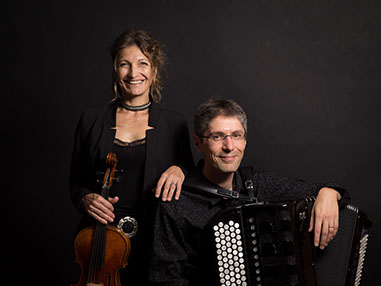 Duo Détour de Babel, Emmanuelle Touly (Violon) et Fabien Packo (Accordéon)